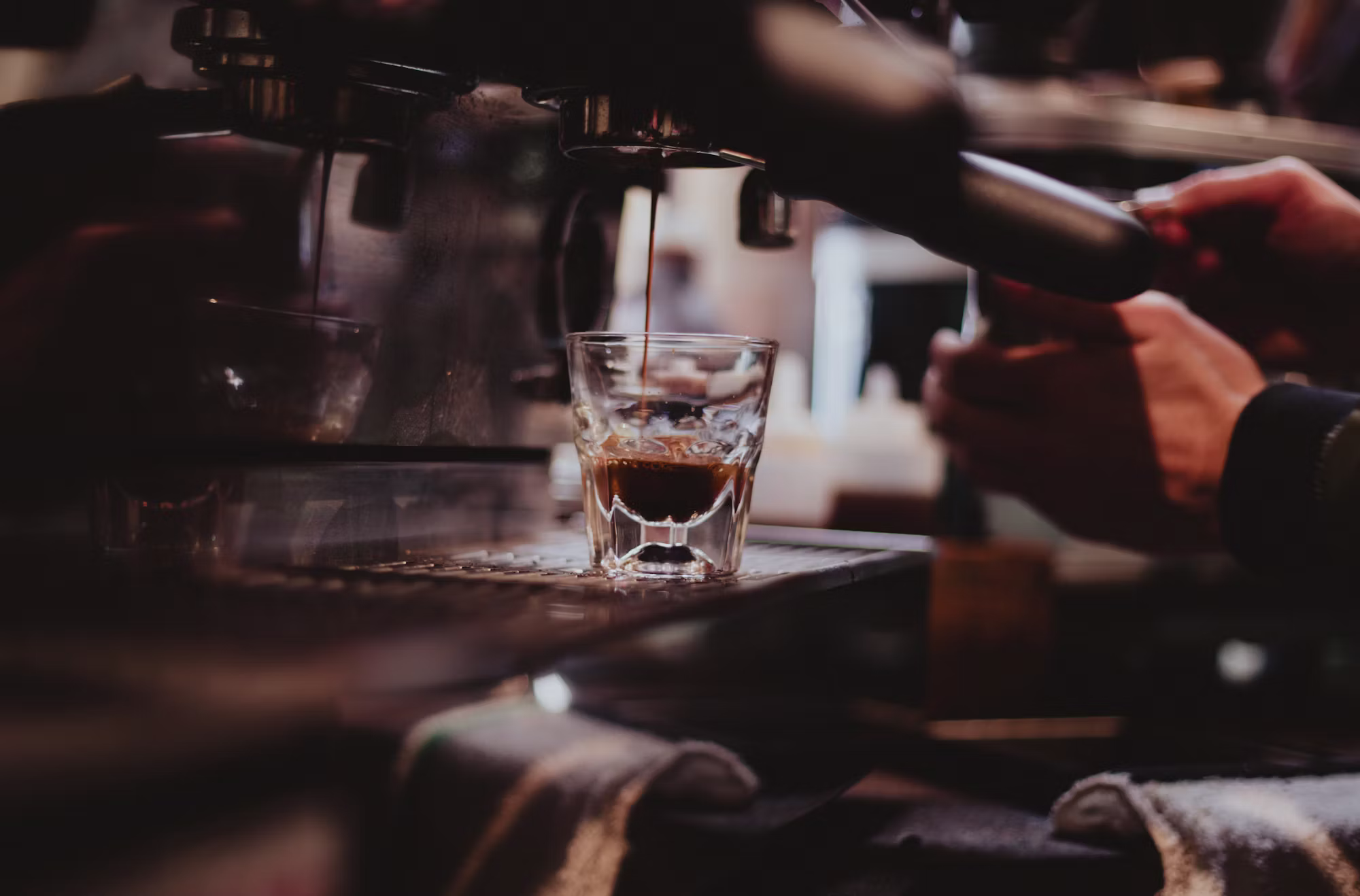 Exploring the Diverse World of Cafés: A Journey Through Culture and Community